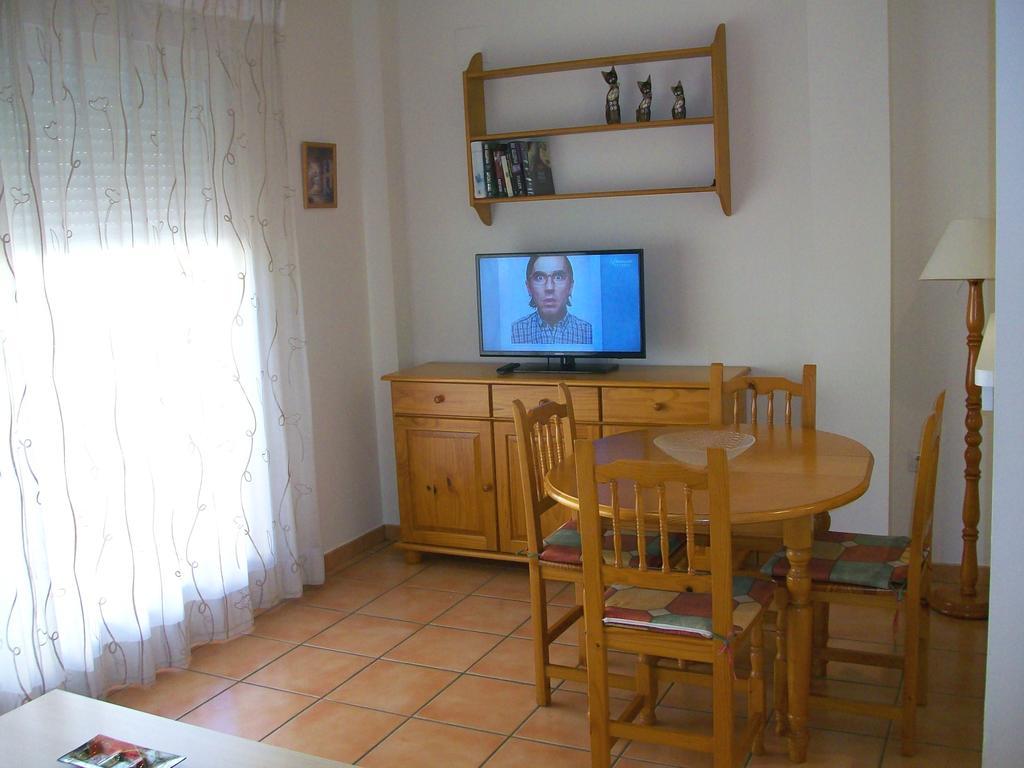Apartamentos Par Tres - Oliva Nova 客房 照片